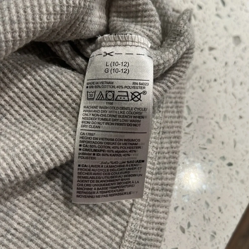 Old Navy Long Sleeve Size L (10-12)